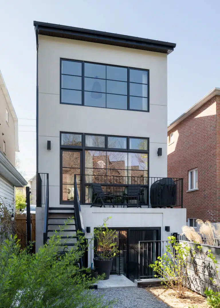 Dundas st east rear photo